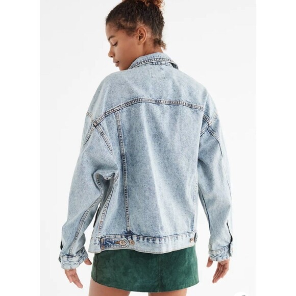 BDG Urban Outfitters Acid Wash Oversized Jean Jacket Blue Size Small - Picture 4 of 13